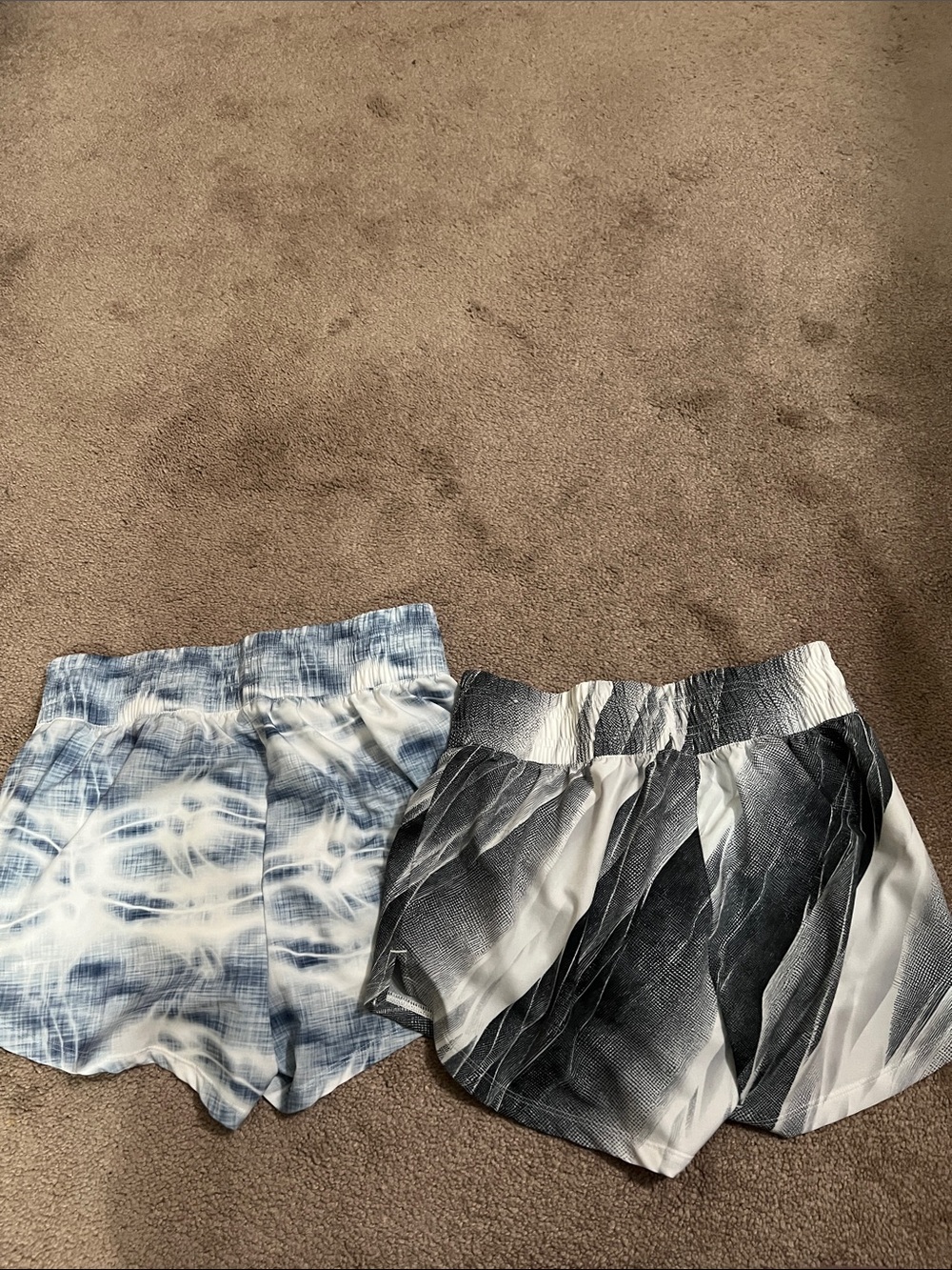 DSG high rise stride shorts athletic training w/built in panty bundle/lot - Picture 6 of 8